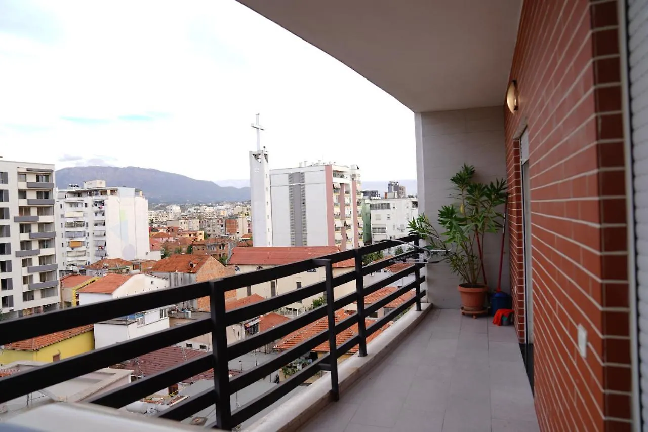 Kler Apartments City Center Tirana 0*,